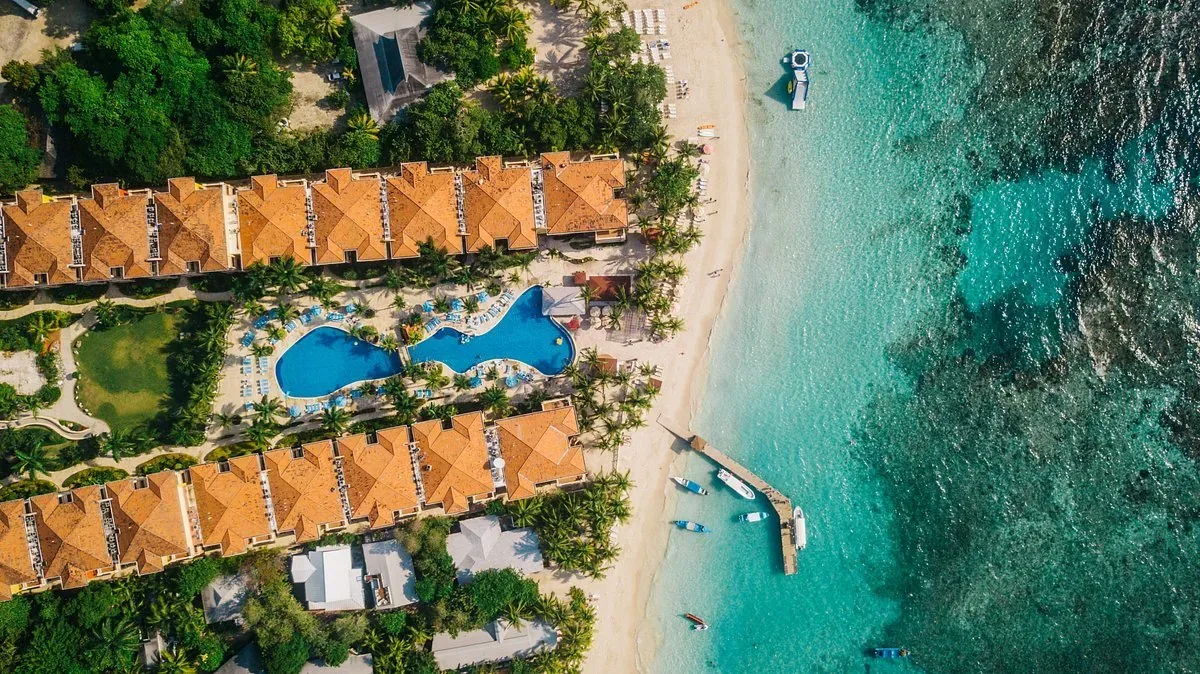 Infinity Bay Spa & Beach Resort