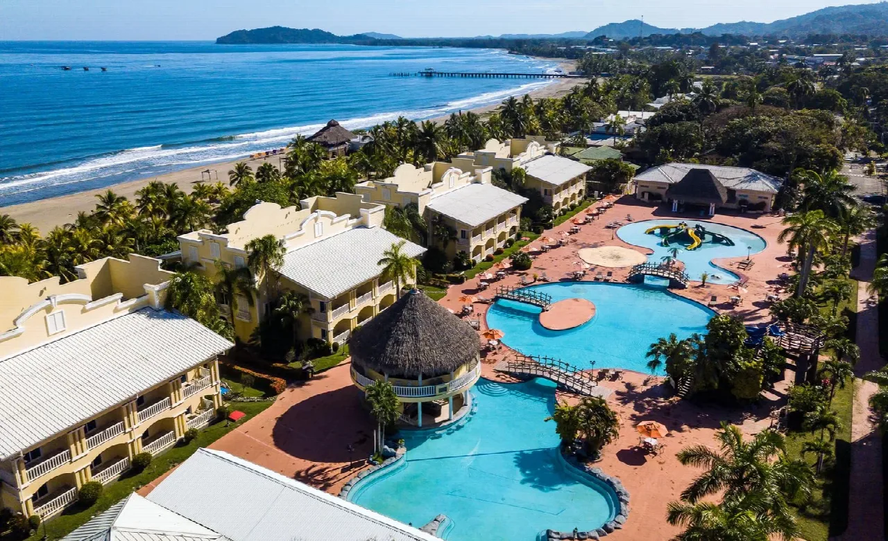 Telamar Resort